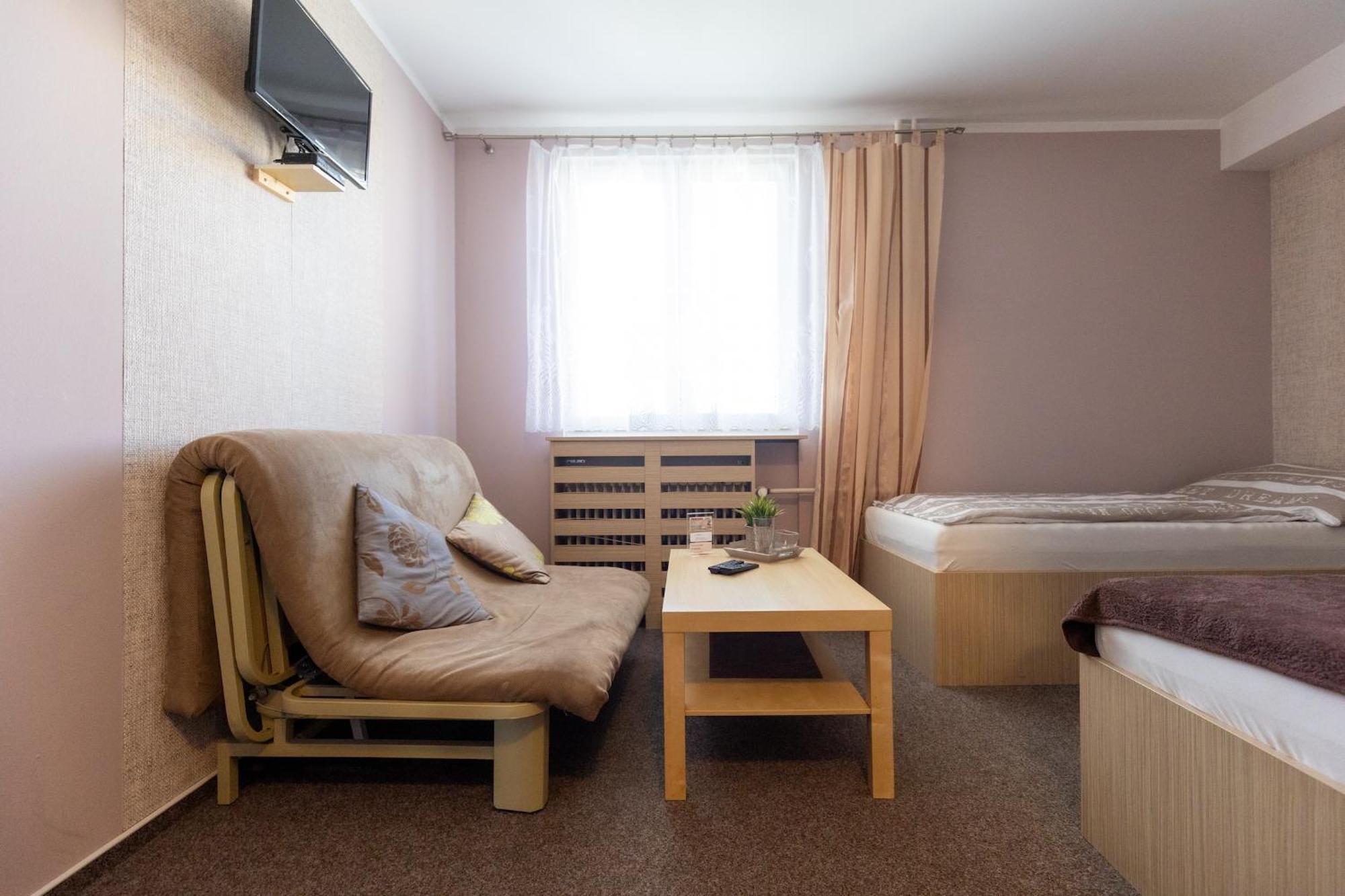 Penzion Jaal Příbor Exterior foto
